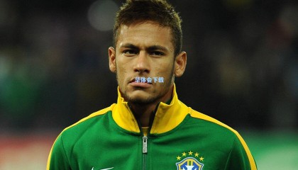 英超争冠白热化，曼城、阿森纳、利物浦三强鼎立，赛季末悬念迭起