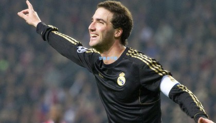 冬窗防线革命！尤文锁定两大强援 什克、金玟哉成补防关键目标