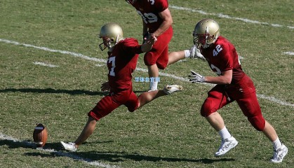 休斯敦大魔王统治赛场，攻防两端全面压制对手